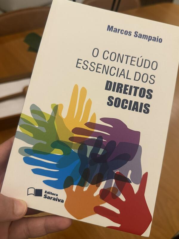 Capa do livro O Conteúdo Essencial dos Direitos Sociais